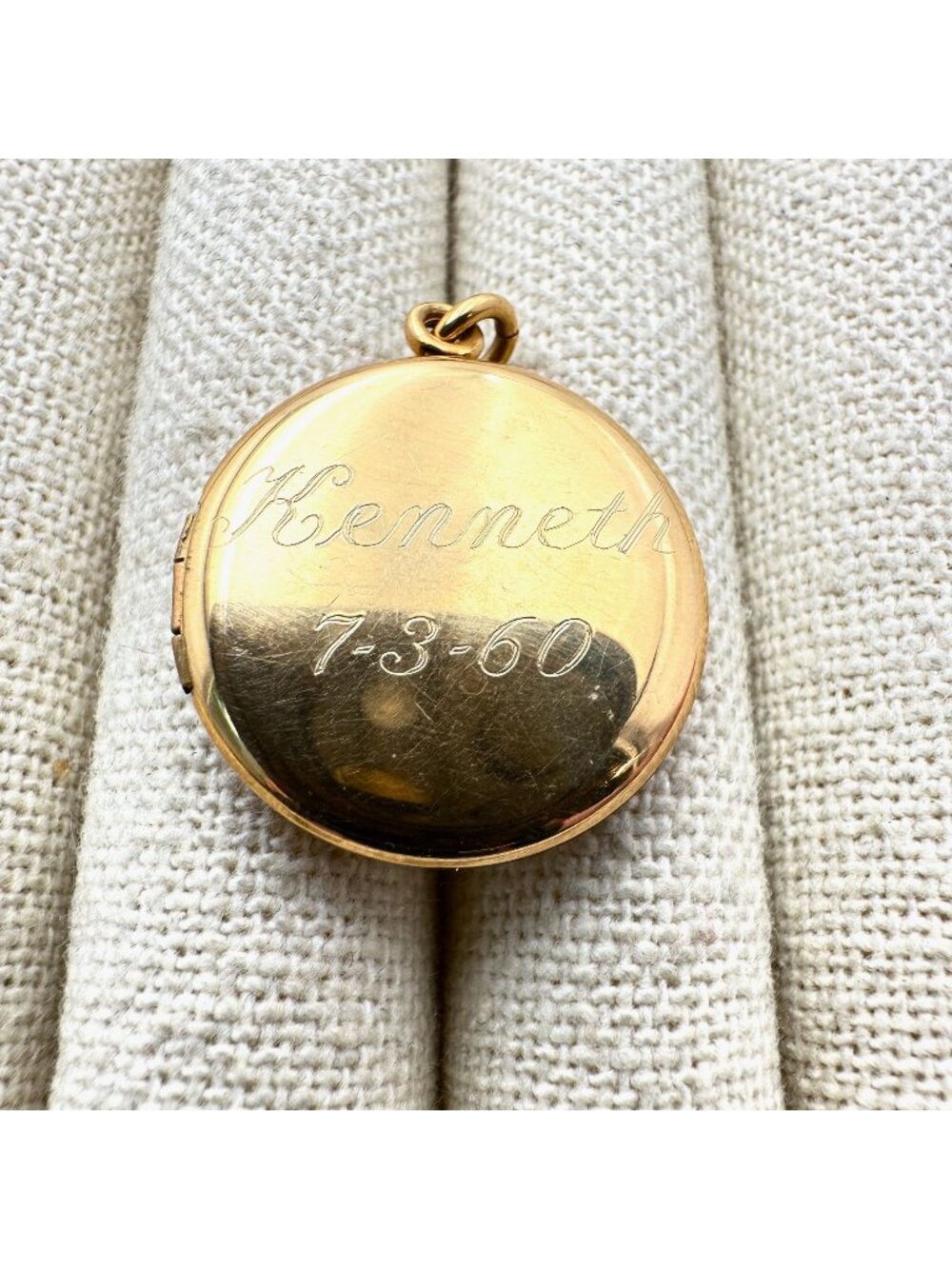 Vintage 10k Yellow Gold Round Picture Locket Pendant for Necklace 4.9 Grams Unis